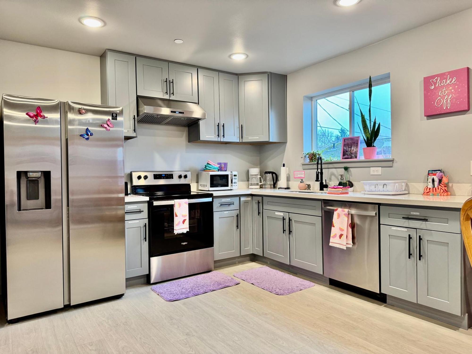 1 Bd Apt With 2 Extra Sofa Beds 13 Mins To Seatac Airport Seattle Bagian luar foto